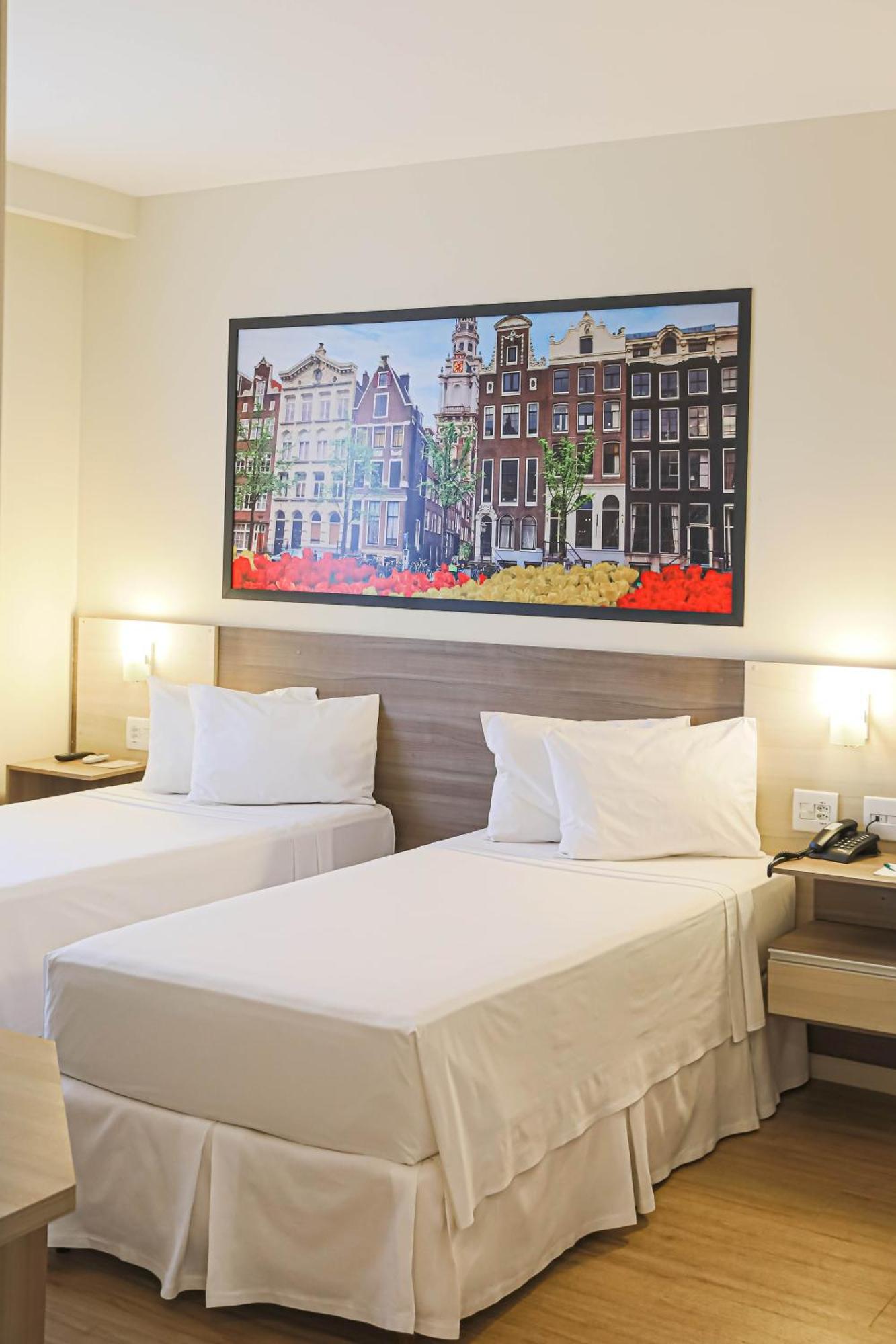 Hotel Amsterdam Монтис-Кларус Экстерьер фото