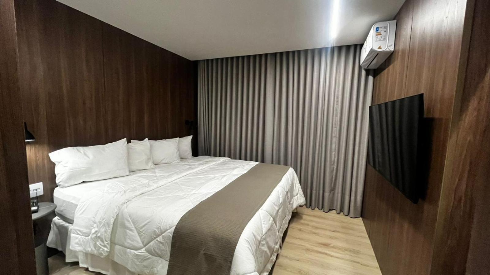 Hotel Amsterdam Монтис-Кларус Экстерьер фото